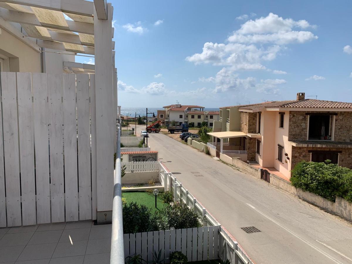 Le Ciliegie: Appartamento Moderno Isola Rossa Exterior photo