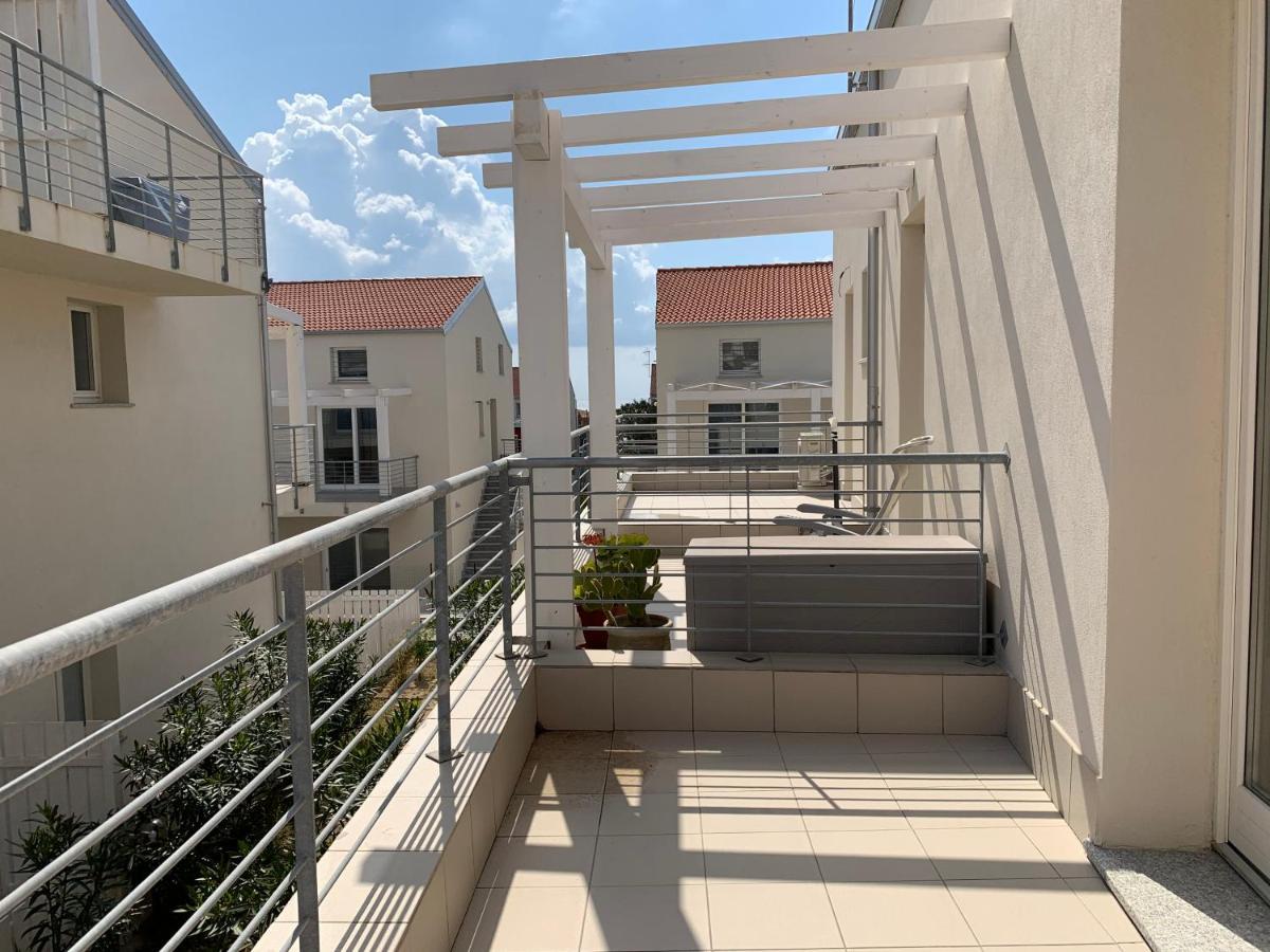 Le Ciliegie: Appartamento Moderno Isola Rossa Exterior photo