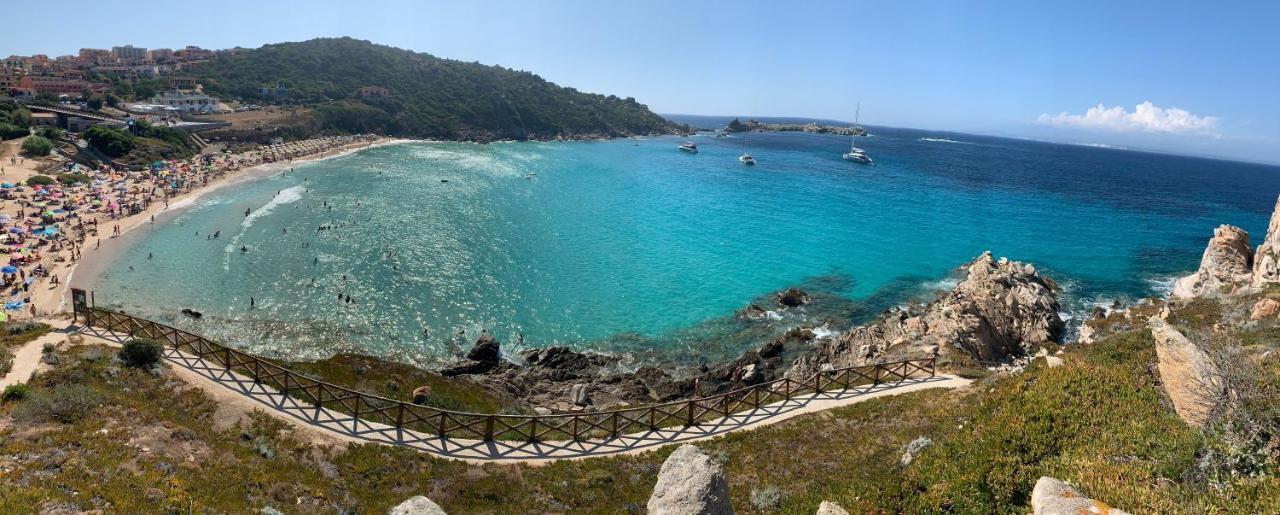 Le Ciliegie: Appartamento Moderno Isola Rossa Exterior photo